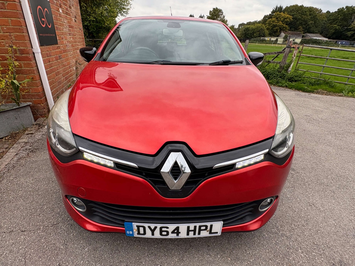 Used Renault Clio 2014 for sale - 76077958: Photo 8