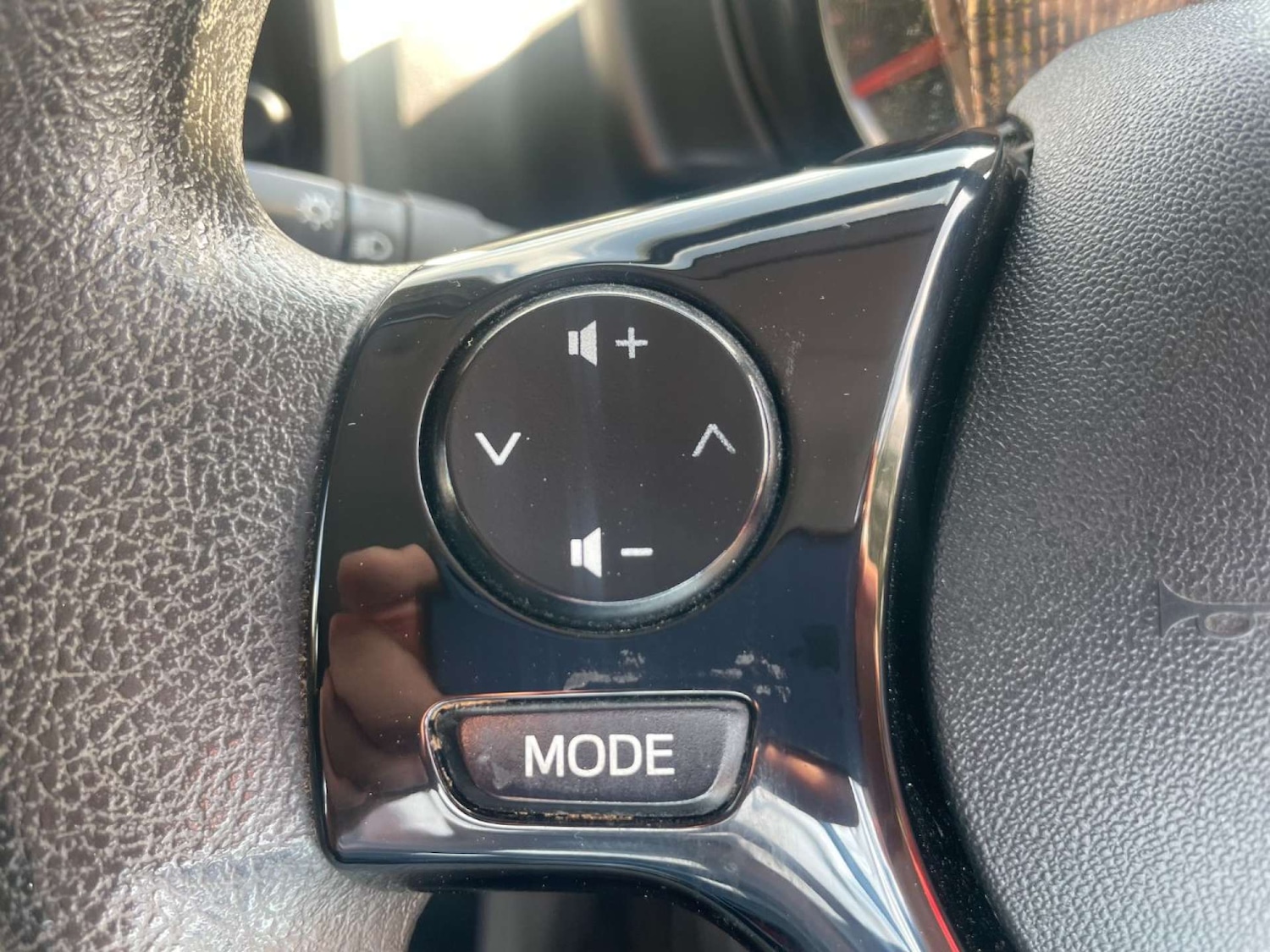 Used Peugeot 108 2015 for sale - 77420193: Photo 17