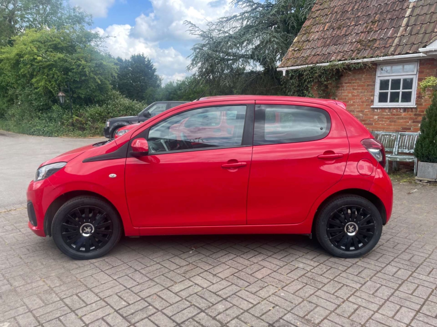 Used Peugeot 108 2015 for sale - 77420193: Photo 3