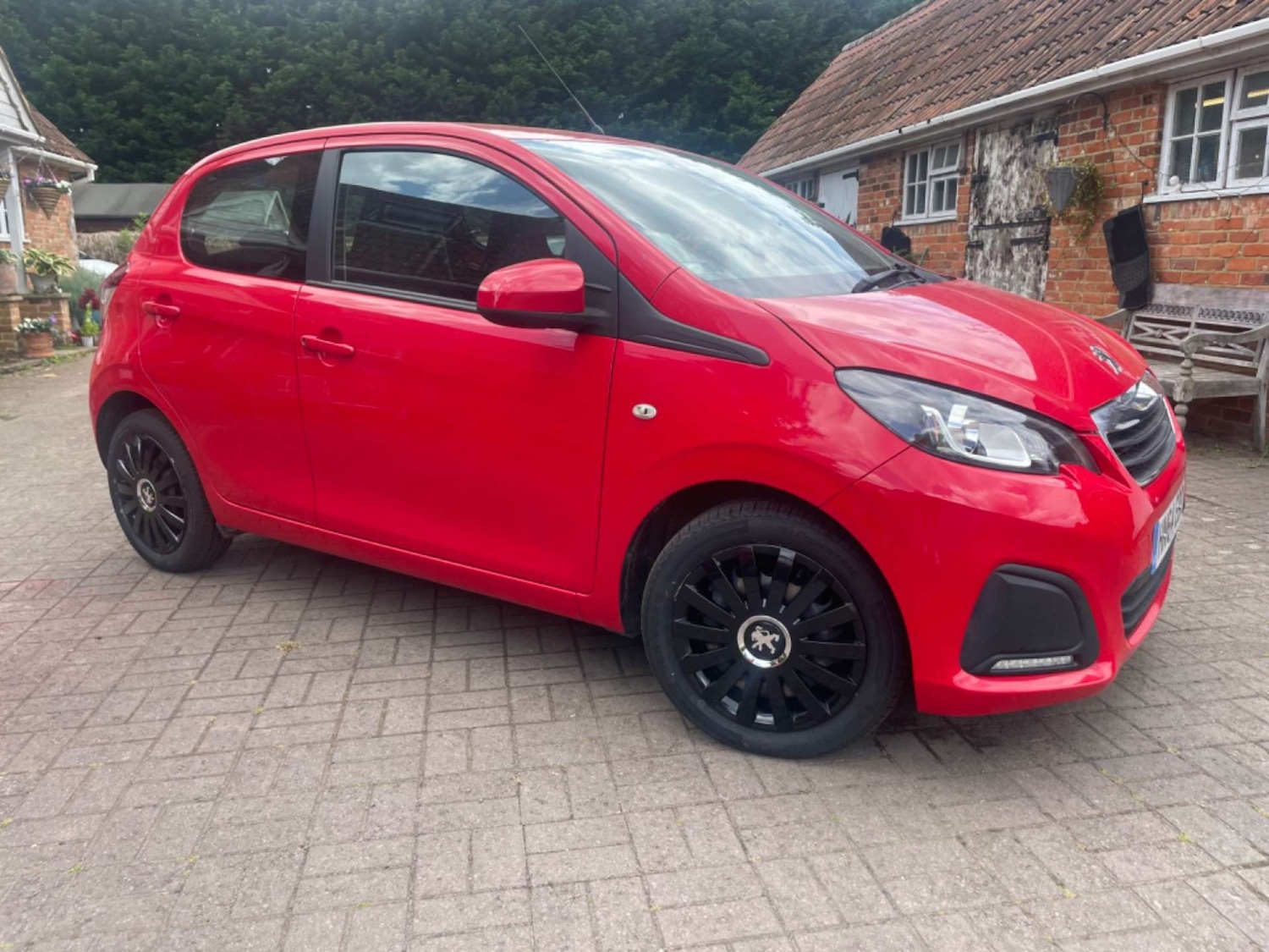 Used Peugeot 108 2015 for sale - 77420193: Photo 4