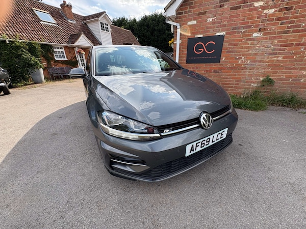 Used Volkswagen Golf 2019 for sale - 75084277: Photo 1