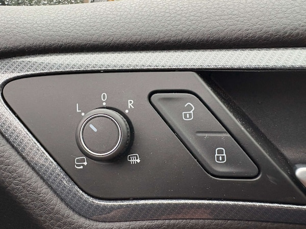 Used Volkswagen Golf 2019 for sale - 75084277: Photo 29