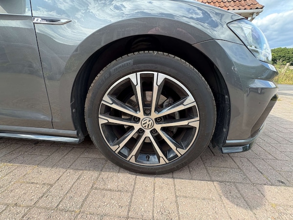 Used Volkswagen Golf 2019 for sale - 75084277: Photo 59