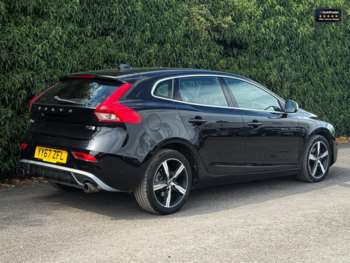 Used Volvo V40 2018 for sale - 75258664: Photo