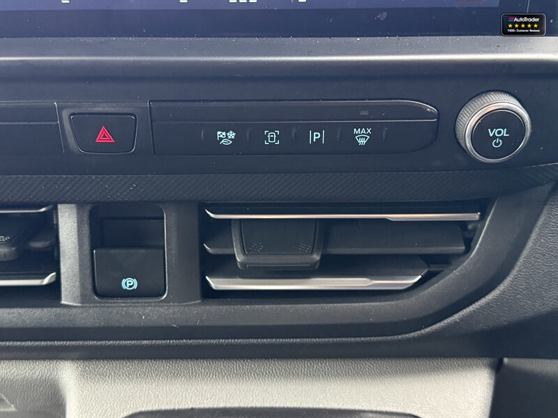 Used Ford Transit Custom 2024 for sale - 77041773: Photo 24