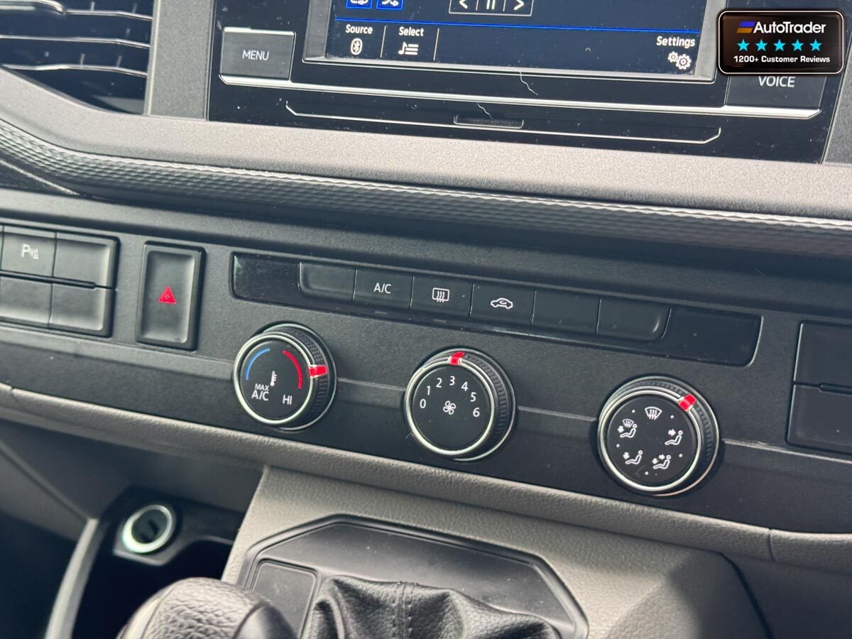 Used Volkswagen Transporter 2022 for sale - 77041682: Photo 28