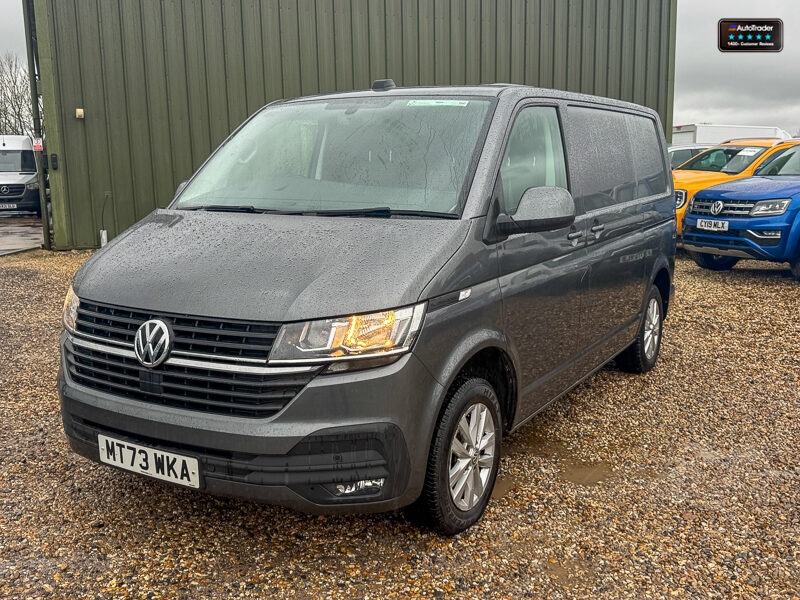 Used Volkswagen Transporter 2023 for sale - 77138765: Photo 2
