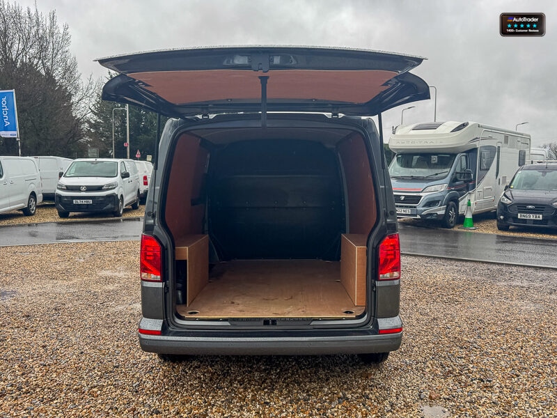 Used Volkswagen Transporter 2023 for sale - 77138765: Photo 8