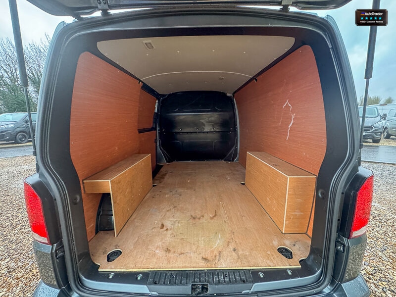 Used Volkswagen Transporter 2023 for sale - 77138765: Photo 9