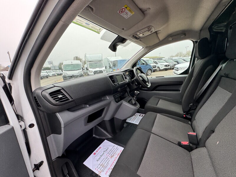 Used Peugeot Expert 2023 for sale - 77541500: Photo 12