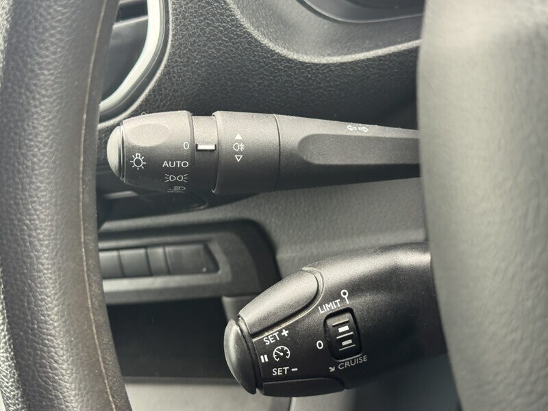 Used Peugeot Expert 2023 for sale - 77541500: Photo 18
