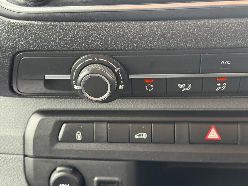 Used Peugeot Expert 2023 for sale - 77541500: Photo 28