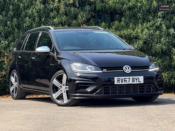 Used Volkswagen Golf 2017 for sale - 75426380: Photo