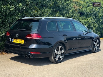 Used Volkswagen Golf 2017 for sale - 75426380: Photo