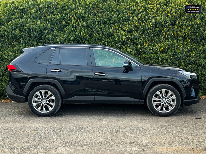 Vehicle 33