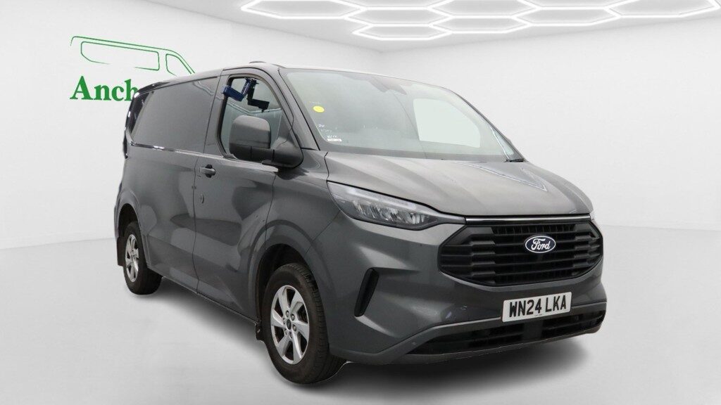 Used Ford Transit Custom 2024 for sale - 77915572: Photo 2