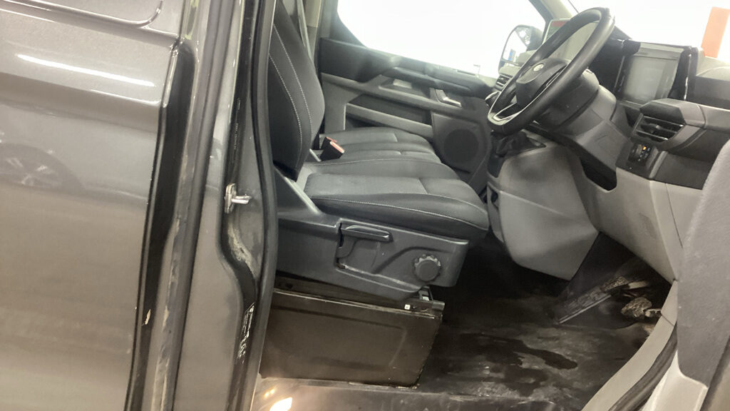 Used Ford Transit Custom 2024 for sale - 77915572: Photo 9