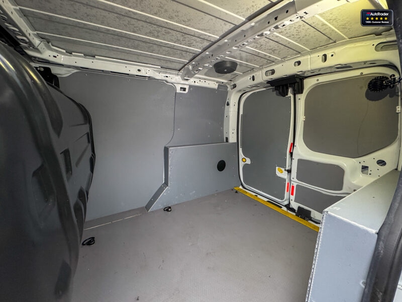 Used Ford Transit Connect 2018 for sale - 77041736: Photo 11