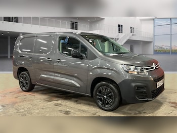 Used Citroen Berlingo 2023 for sale - 77107039: Photo