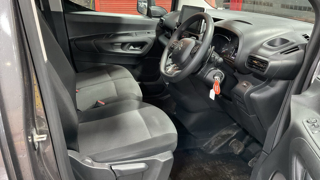 Used Citroen Berlingo 2023 for sale - 77107039: Photo 9