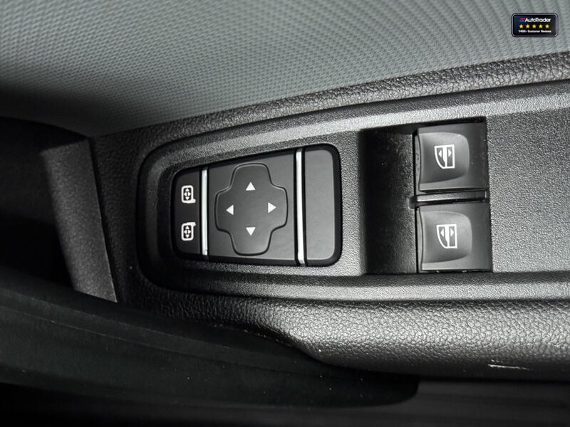 Used Renault Kangoo 2024 for sale - 77041965: Photo 27