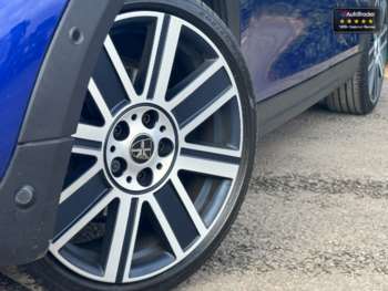 Used MINI Hatch 2019 for sale - 75216509: Photo