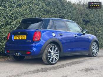 Used MINI Hatch 2019 for sale - 75216509: Photo