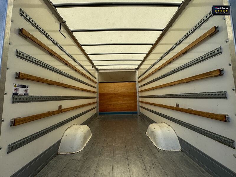 Used Volkswagen Crafter 2023 for sale - 77042053: Photo 9