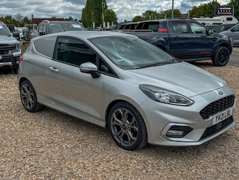 Used Ford Fiesta 2021 for sale - 75523792: Photo