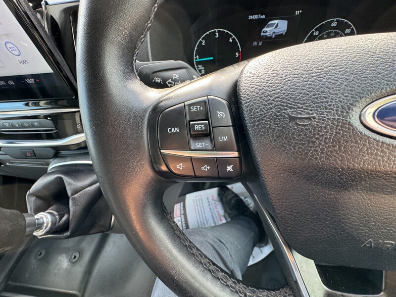 Used Ford Transit 2024 for sale - 77207026: Photo 17