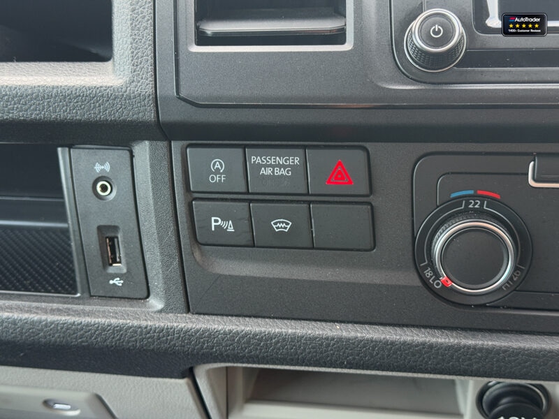 Used Volkswagen Transporter 2020 for sale - 77042021: Photo 37