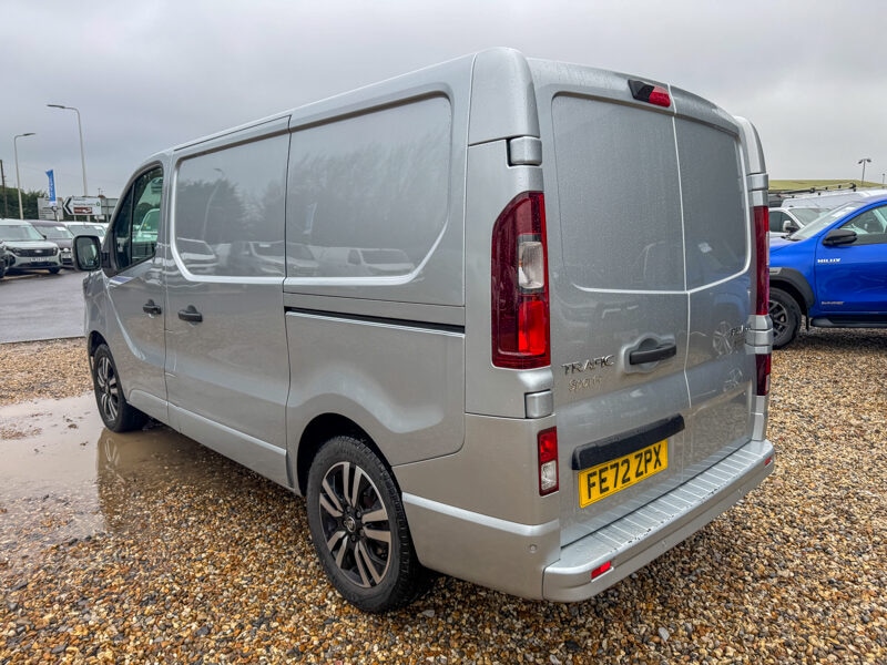 Used Renault Trafic 2022 for sale - 77608002: Photo 10