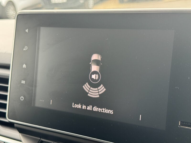 Used Renault Trafic 2024 for sale - 77474677: Photo 37