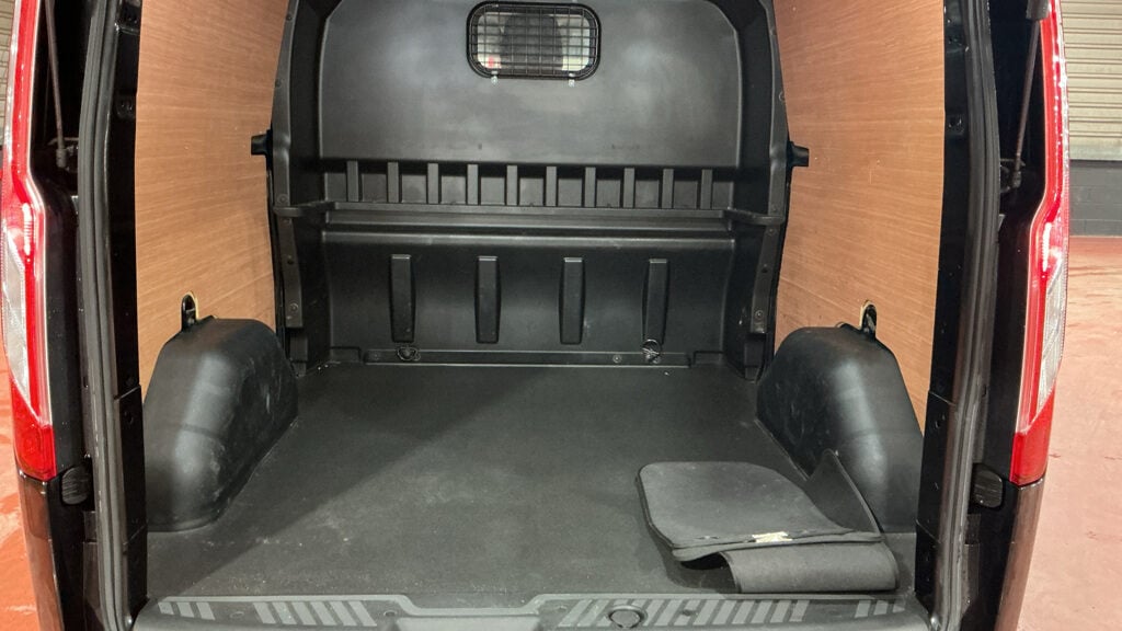 Used Ford Transit Custom 2022 for sale - 77037213: Photo 5