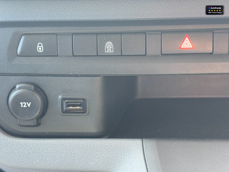 Used Peugeot Expert 2020 for sale - 77041861: Photo 37