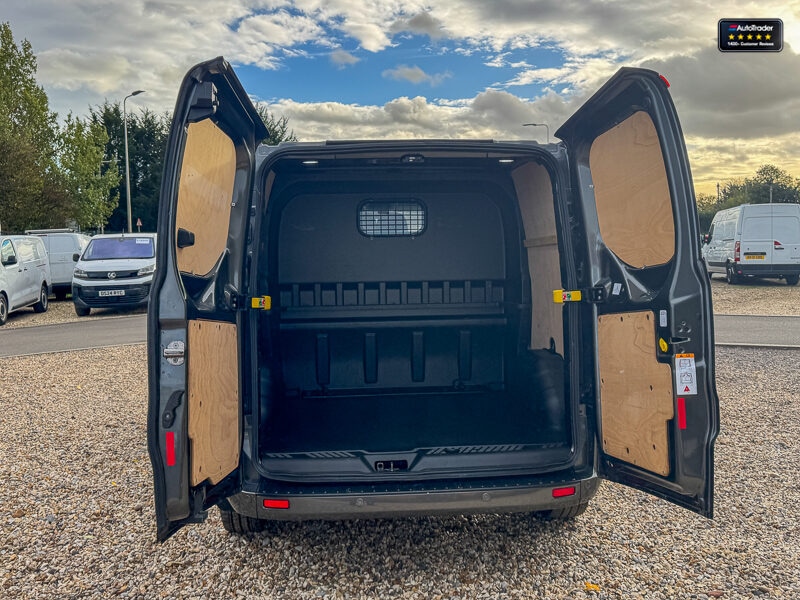 Used Ford Transit Custom 2023 for sale - 77041532: Photo 9