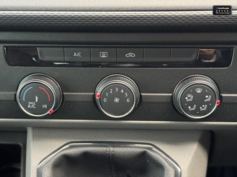 Used Volkswagen Transporter 2023 for sale - 77041685: Photo 35