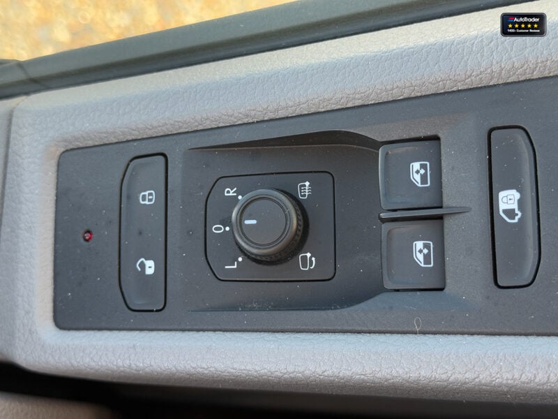 Used Volkswagen Transporter 2023 for sale - 77041831: Photo 23