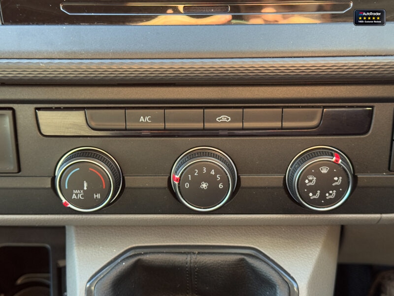 Used Volkswagen Transporter 2023 for sale - 77041831: Photo 33