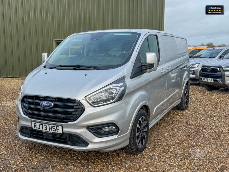 Used Ford Transit Custom 2023 for sale - 77041920: Photo 2