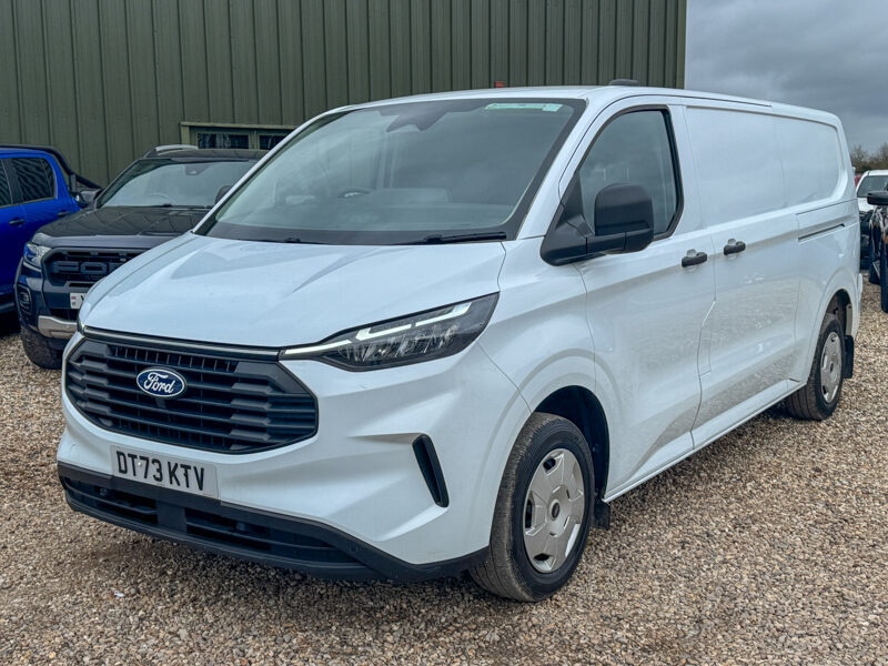 Used Ford Transit Custom 2024 for sale - 77593127: Photo 2