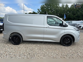 Used Ford Transit Custom 2024 for sale - 77041553: Photo