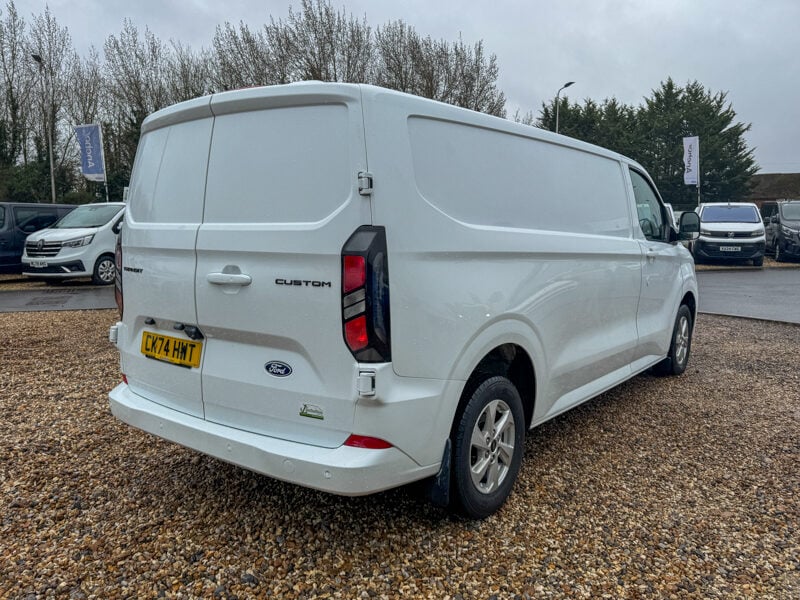 Used Ford Transit Custom 2024 for sale - 77528222: Photo 6