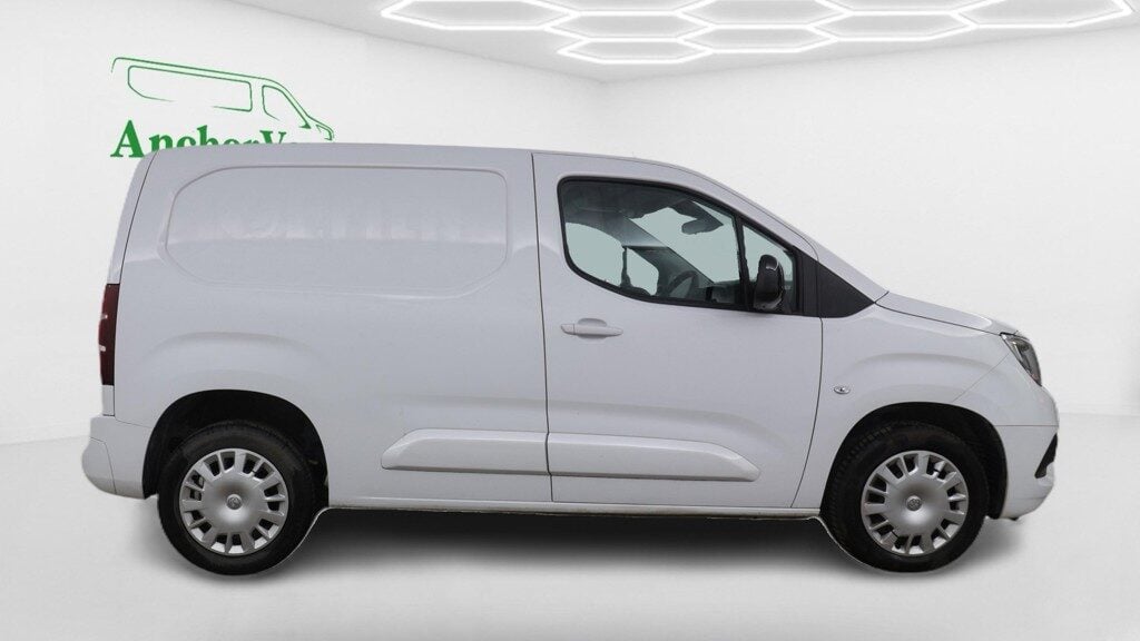 Used Vauxhall Combo 2023 for sale - 78097905: Photo 4