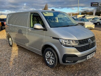 Used Volkswagen Transporter 2021 for sale - 77037197: Photo