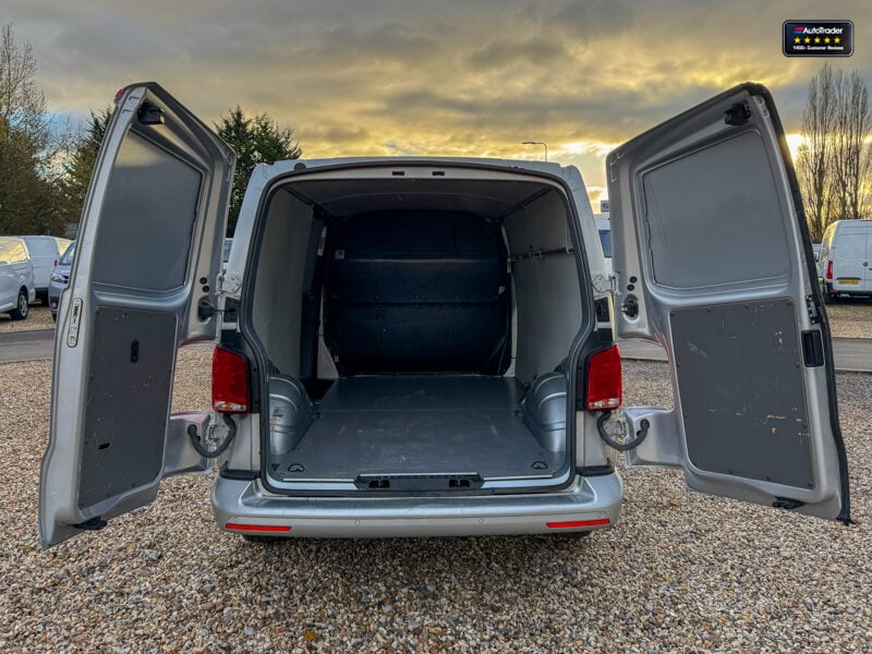 Used Volkswagen Transporter 2021 for sale - 77037197: Photo 8