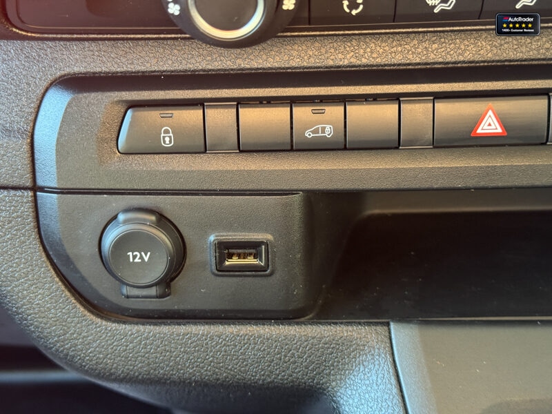 Used Peugeot Expert 2023 for sale - 77037195: Photo 31