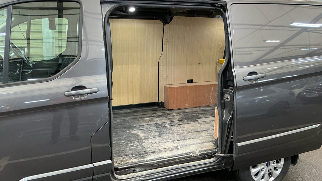 Used Ford Transit Custom 2021 for sale - 77296670: Photo 8