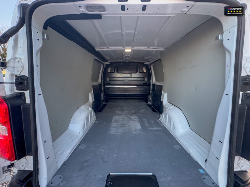 Used Vauxhall Vivaro 2021 for sale - 77041878: Photo 9