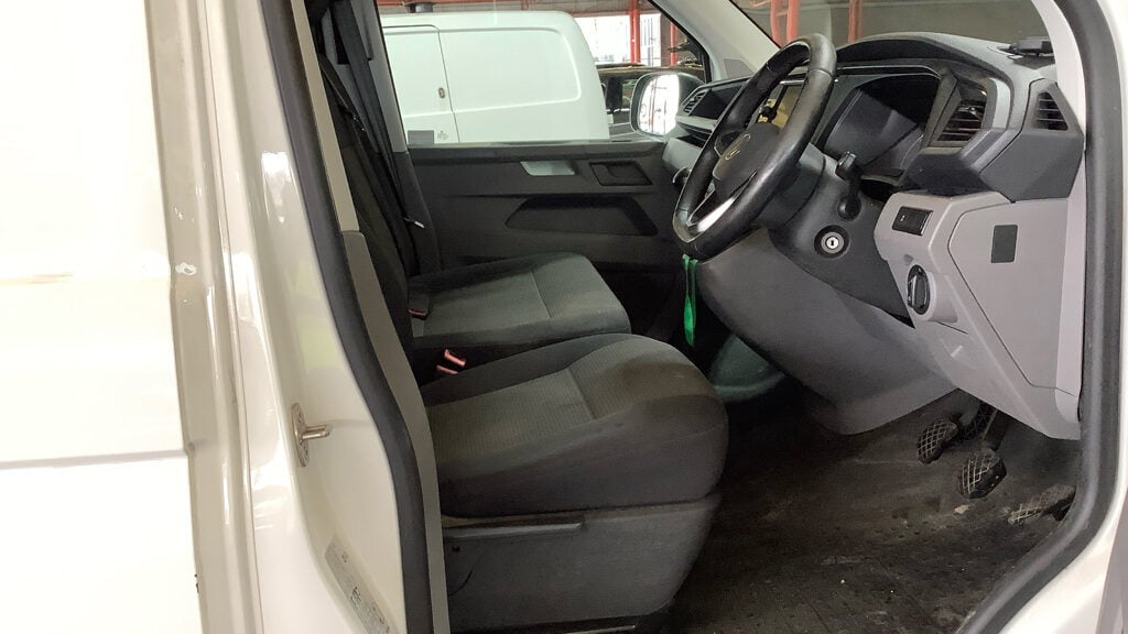 Used Volkswagen Transporter 2022 for sale - 77915588: Photo 10